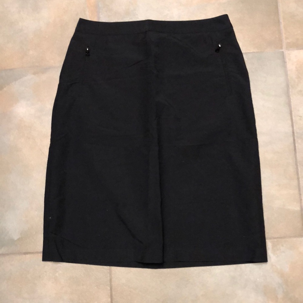 Sporty ESPRIT black skirt